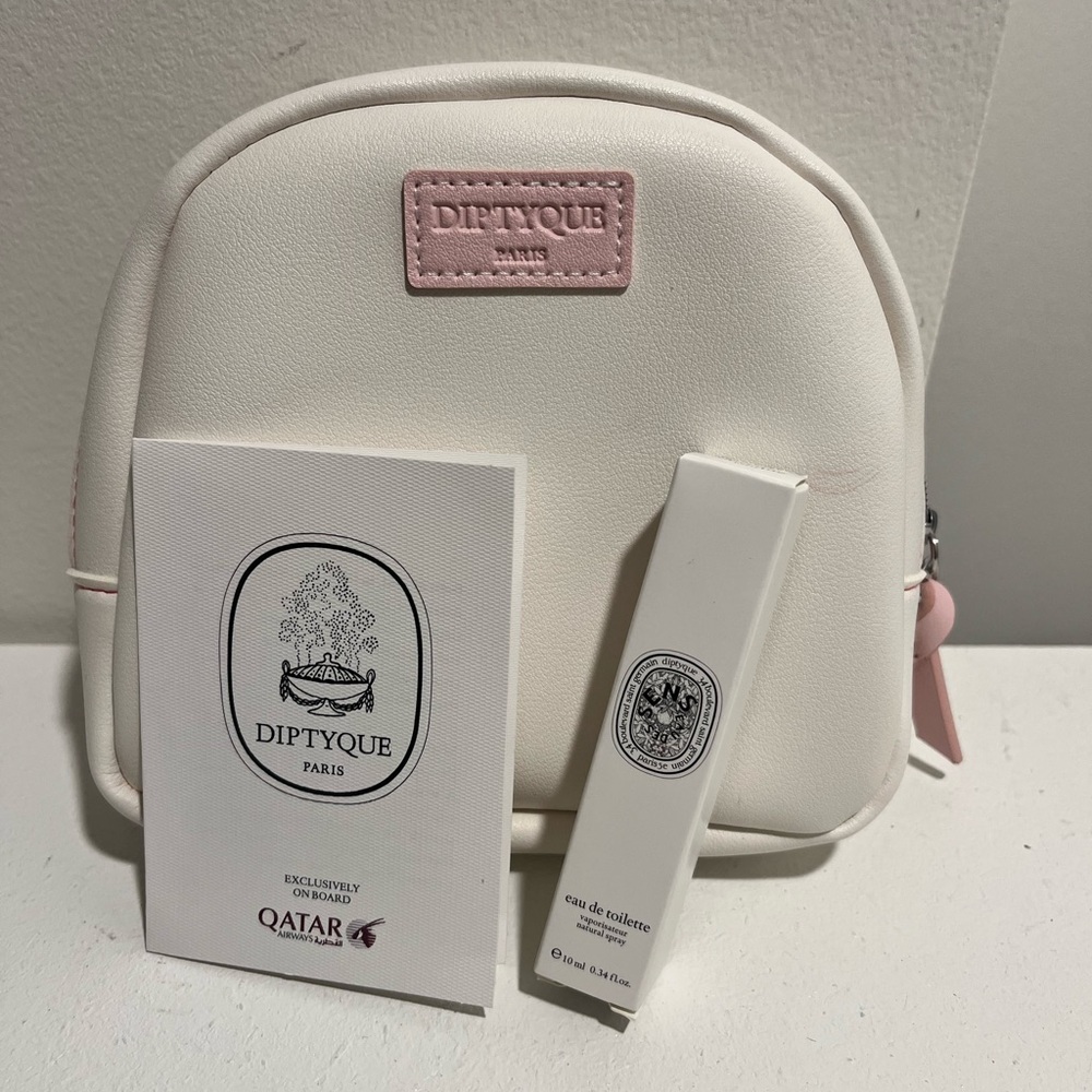 Diptyque white and Pink Pouch with Fragrance